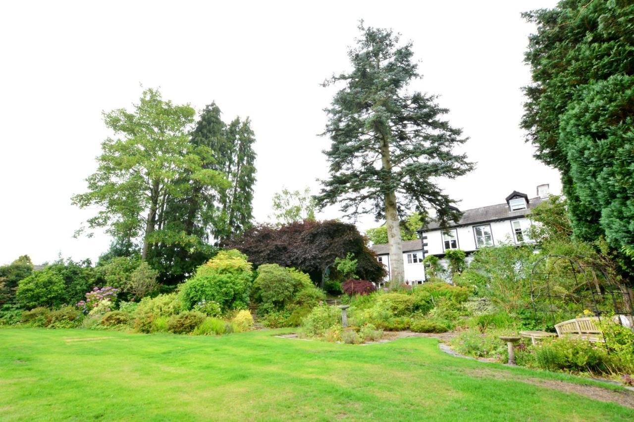 Fairfield House And Gardens Bed & Breakfast Bowness-on-Windermere Bagian luar foto