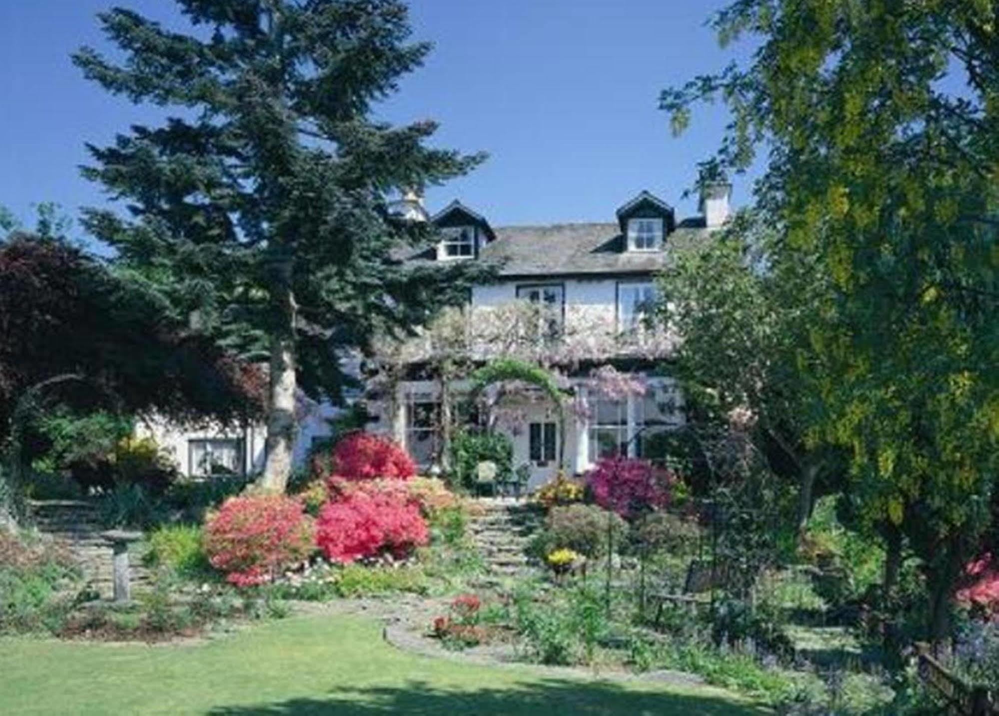 Fairfield House And Gardens Bed & Breakfast Bowness-on-Windermere Bagian luar foto