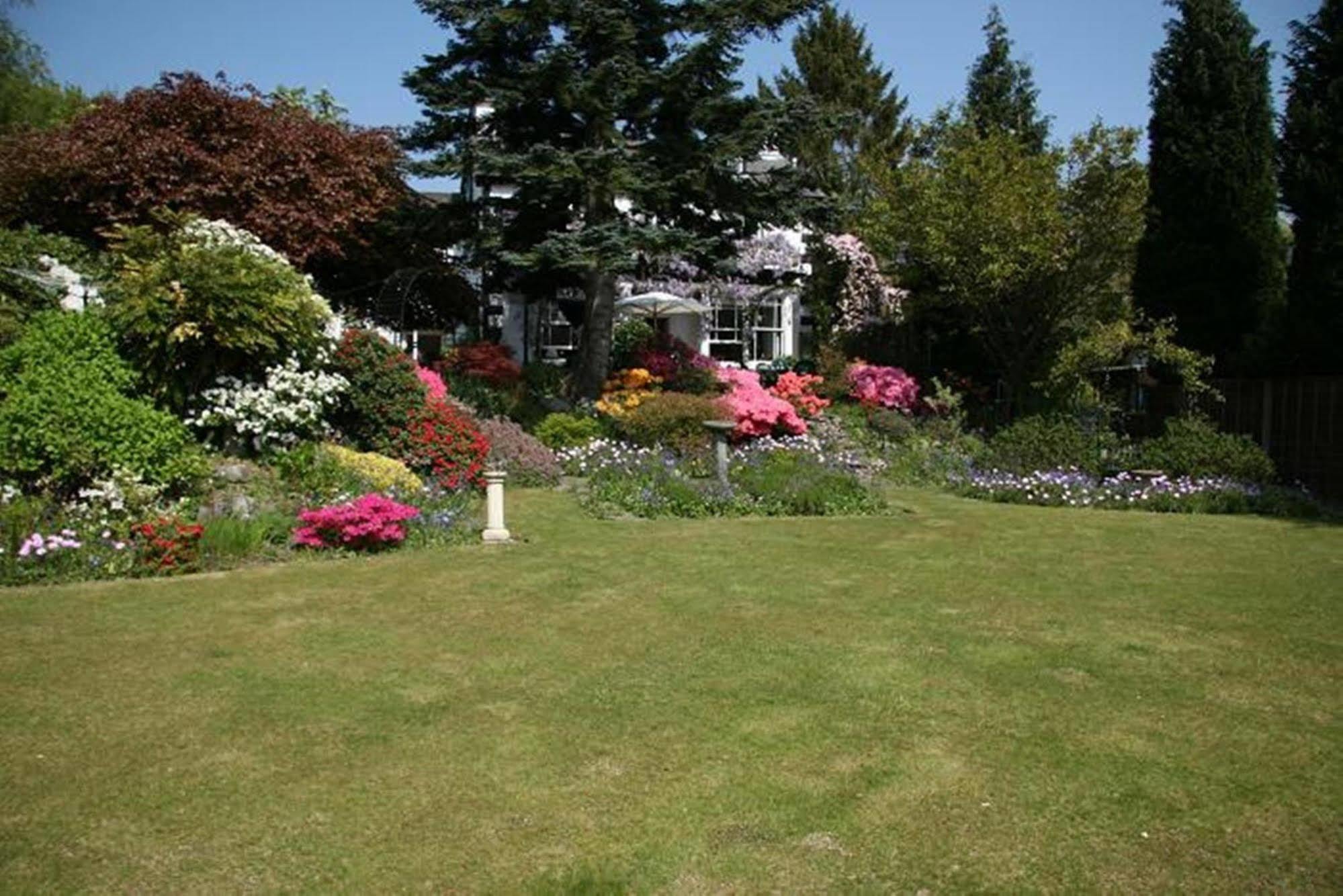 Fairfield House And Gardens Bed & Breakfast Bowness-on-Windermere Bagian luar foto